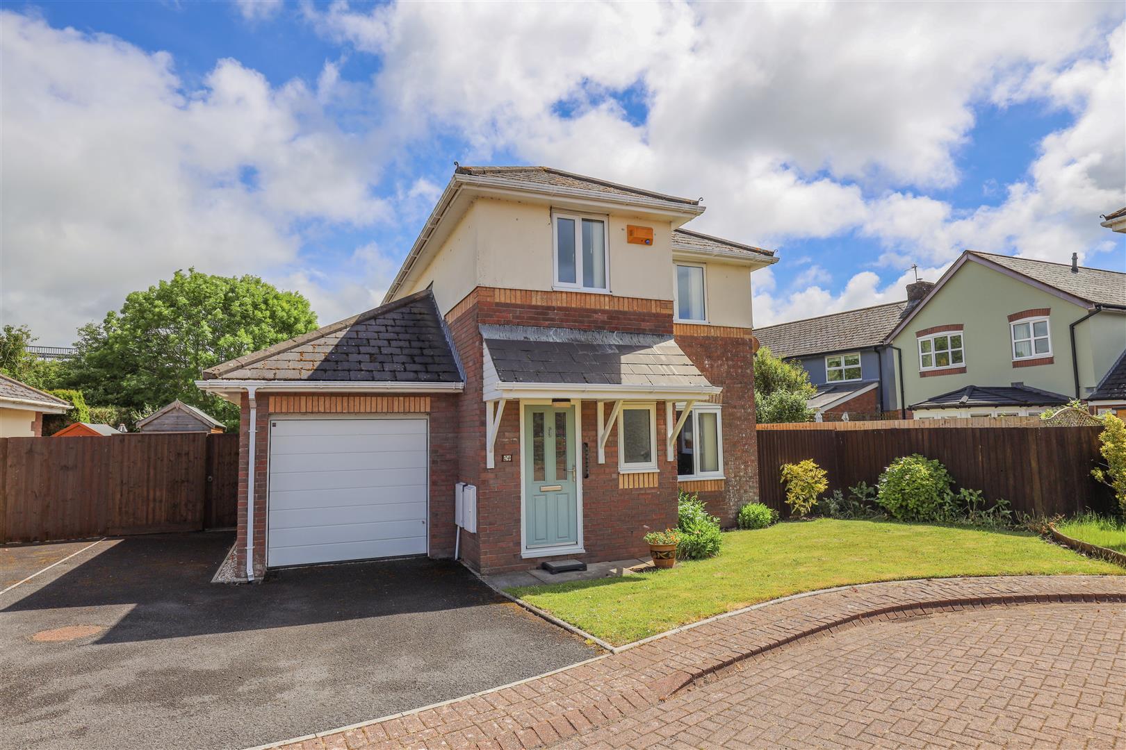 24 Middlegate Court, Cowbridge, Vale Of Glamorgan, CF71 7EF